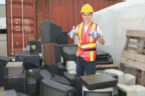 Efficient strategies for home clearance in Ware